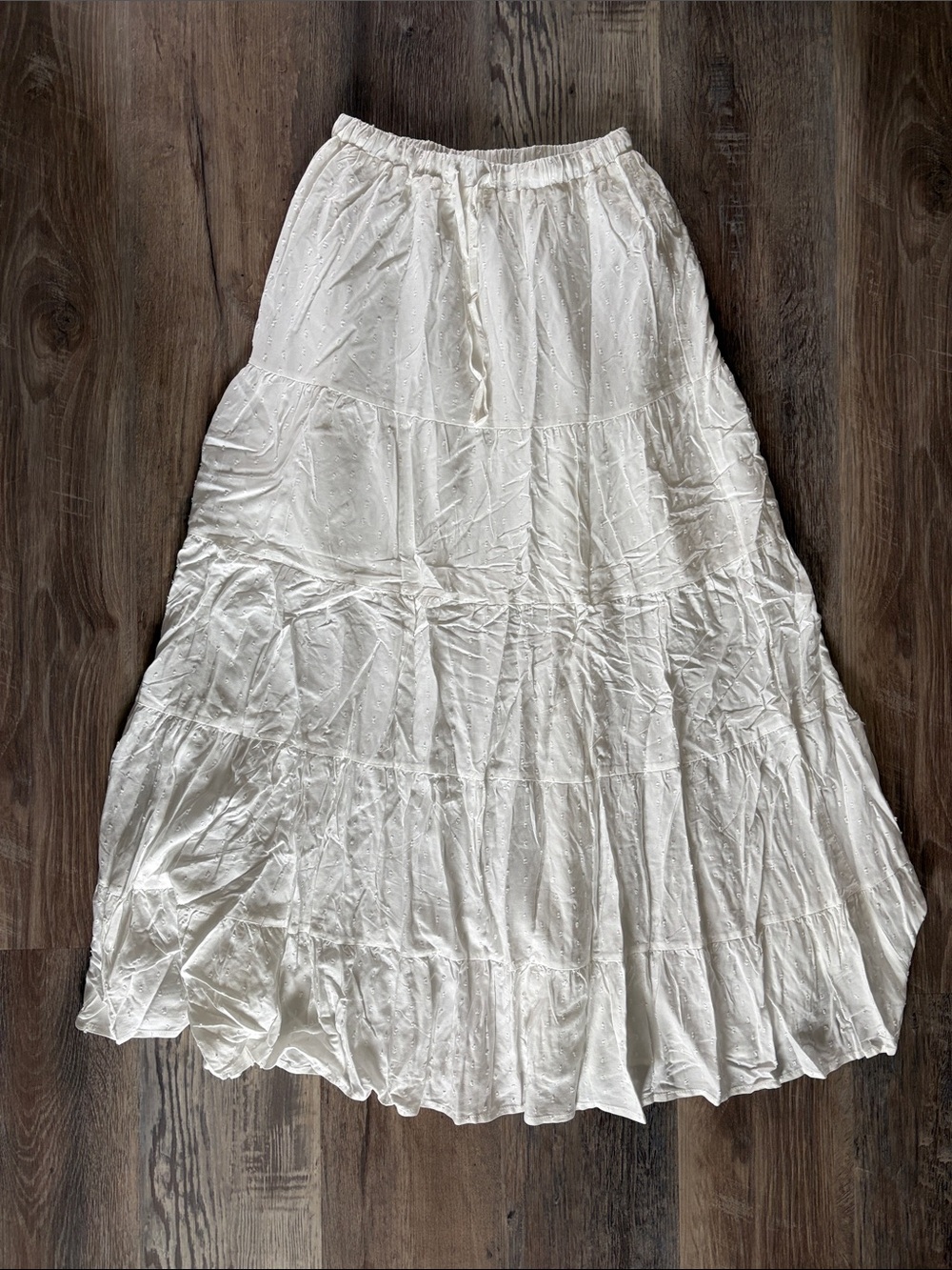 Women's White Tiered Maxi Skirt - Brand Unspecified